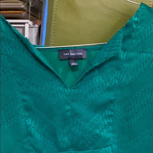 Bundle: two patterned blouses - Picture 2 of 7